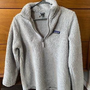 Gray patagonia 1/4 zip pullover